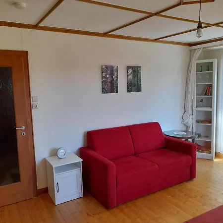 Unterm Tulpenbaum Apartment *